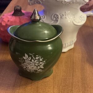 Royal Winton grimwades sugar dish with lid